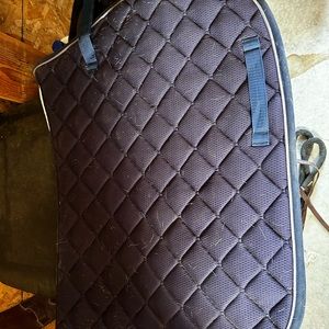 Smart therapy navy mesh pad